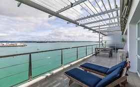 Qv Stays Waterfront Suite With Views To Amaze